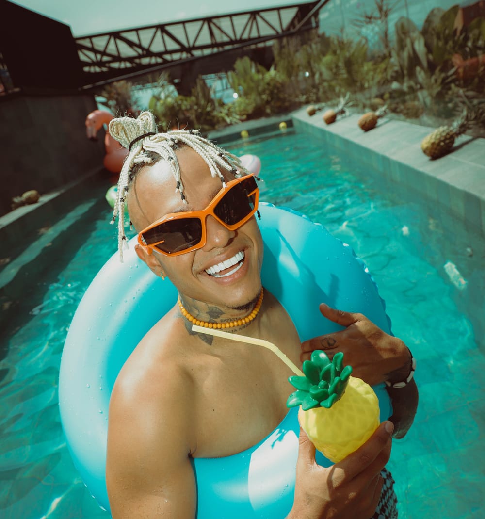 Dejota con ‘Piña’  para transformar tu estado de ánimo a ritmo de afroton imagen de la publicación