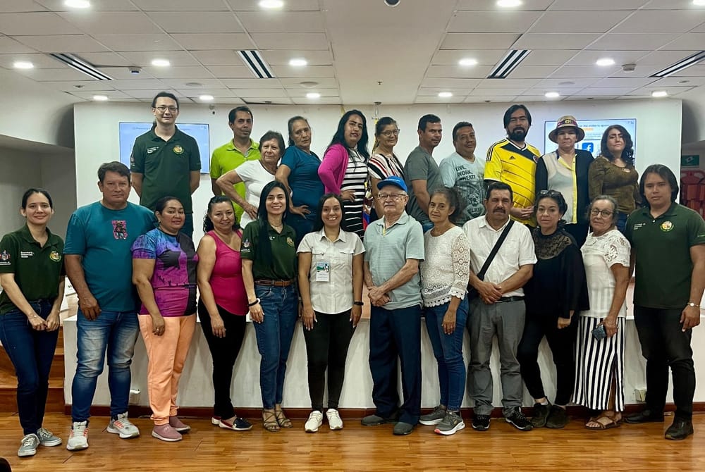 AgroDigital refuerza las habilidades digitales de trabajadores del campo imagen de la publicación