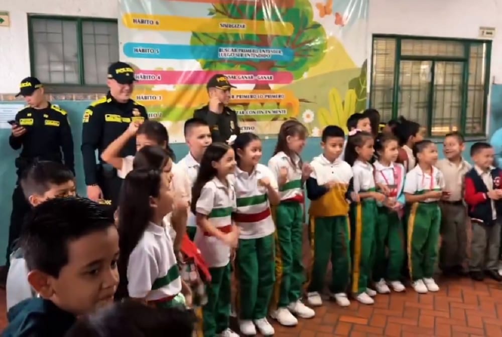 Bucaramanga Más Segura llegó al Colegio Nuestra Señora del Pilar imagen de la publicación