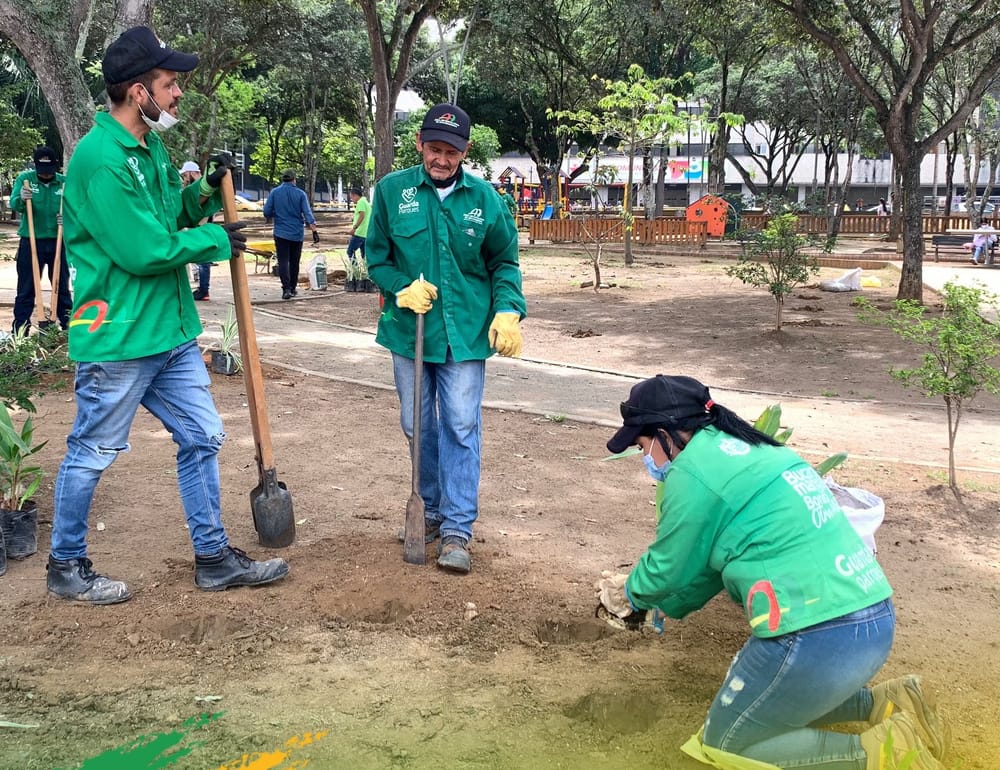 Sembratón de árboles en el Parque de los Niños imagen de la publicación
