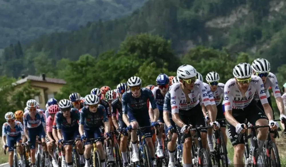 Kevin Vauquelin gana la segunda etapa del Tour de Francia; Egan Bernal, el mejor Colombiano imagen de la publicación