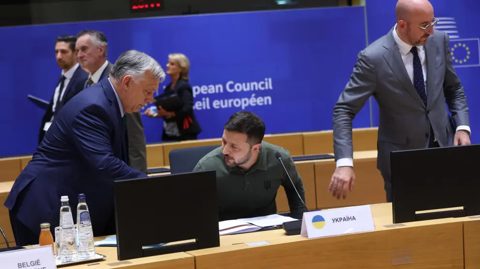 La Unión Europea y Ucrania firman acuerdo para fortalecer la seguridad y apoyo militar imagen de la publicación