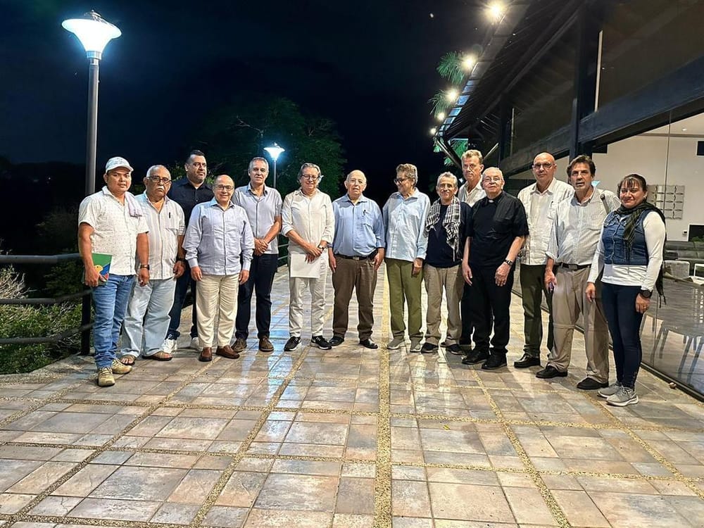 Delegados de paz viajan a Caracas para negociar con la Segunda Marquetalia imagen de la publicación