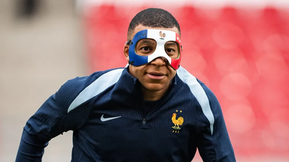 Mbappé reaparece como "Donatello" imagen de la publicación