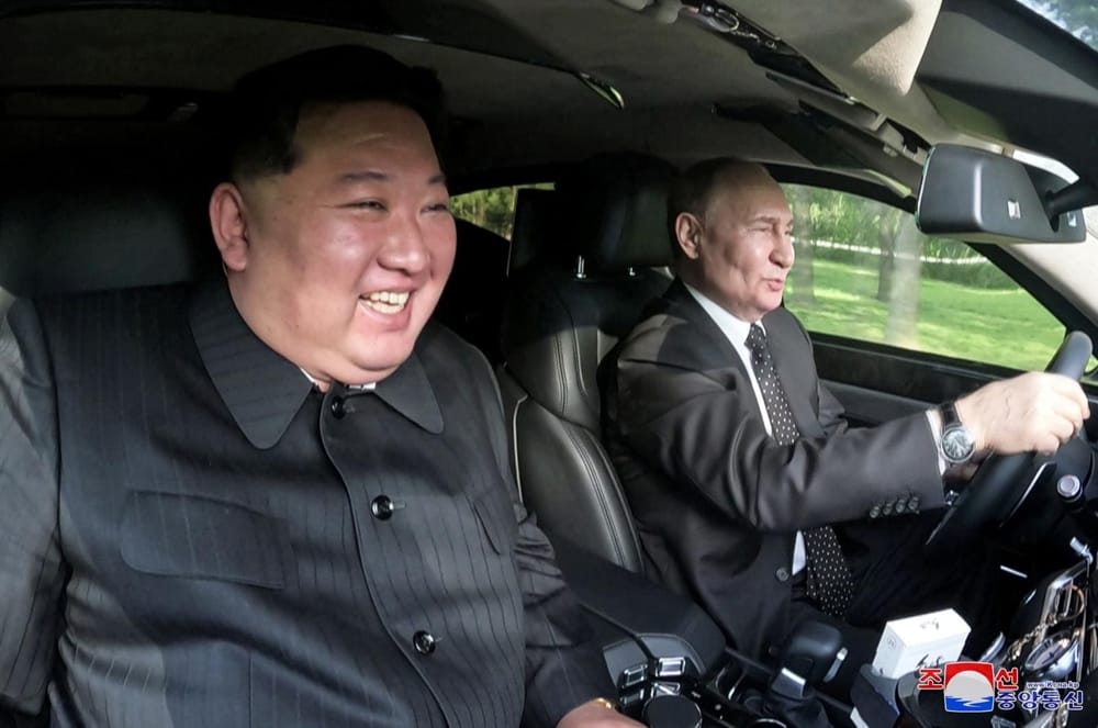 Putin y Kim Jong-un en paseo diplomático por Pionyang imagen de la publicación