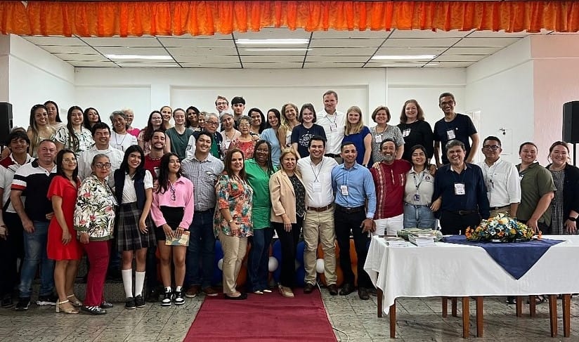 Simposio Internacional en Educación, Misión y Cultura imagen de la publicación