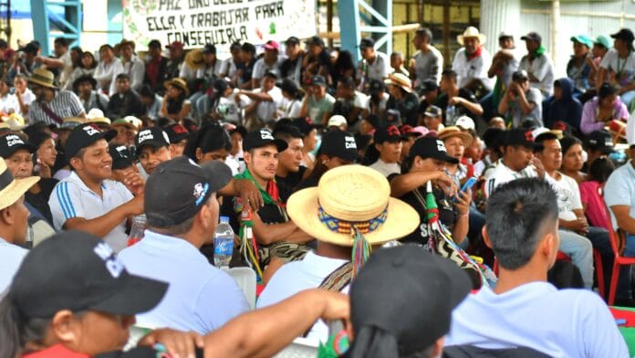 Comunidades indígenas del Cauca marchan contra grupos armados y violencia imagen de la publicación