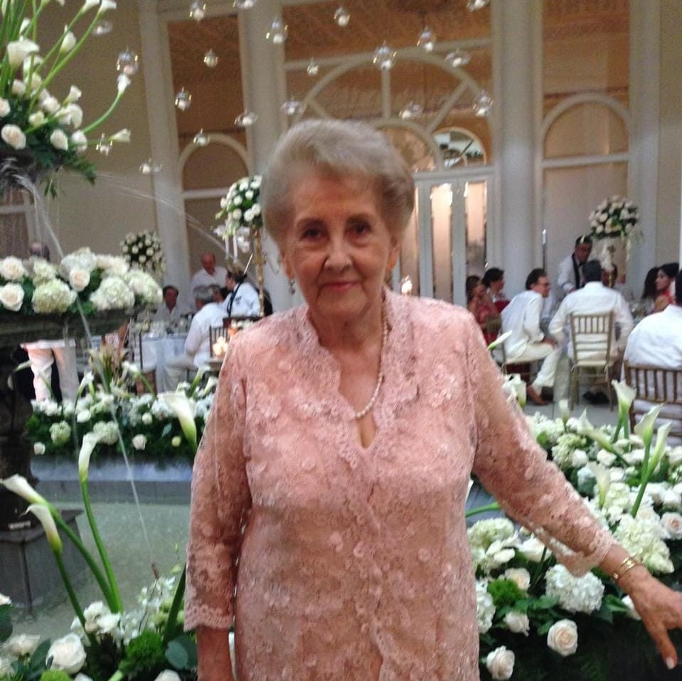 Eterno adiós Lucila Acevedo Silva de Rueda imagen de la publicación