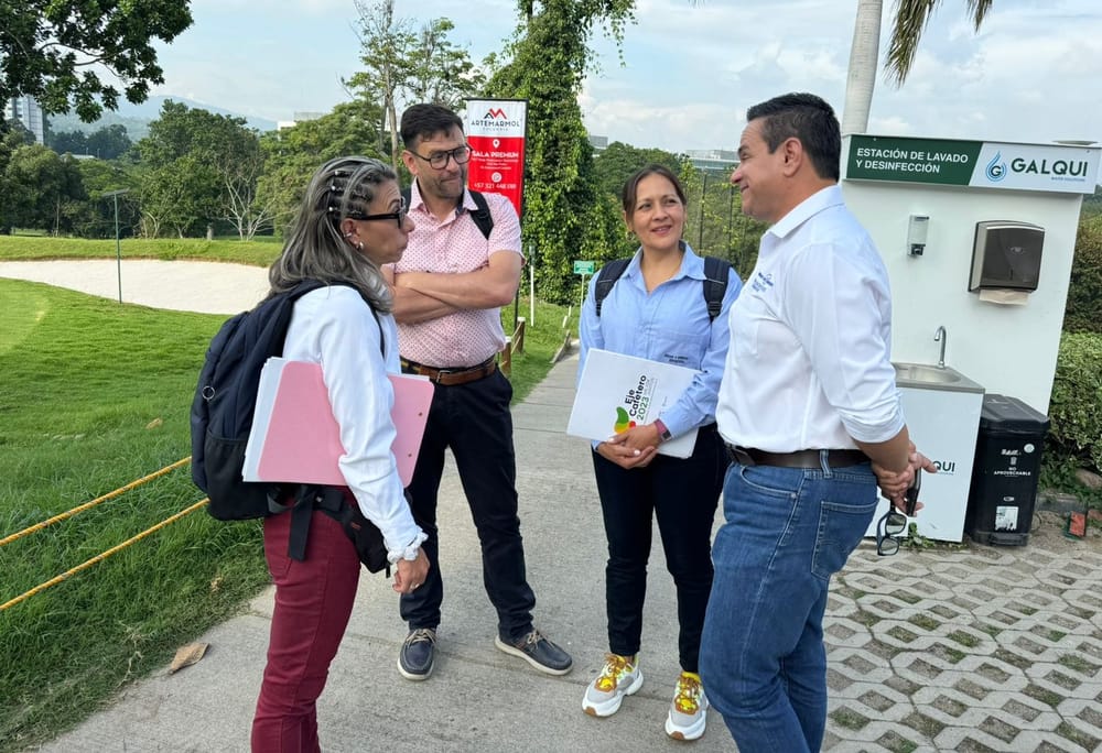 Delegados de MinDeporte visitaron escenarios imagen de la publicación