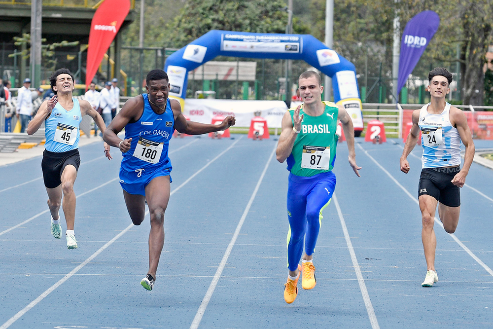 Dos santandereanos presentes en Lima imagen de la publicación