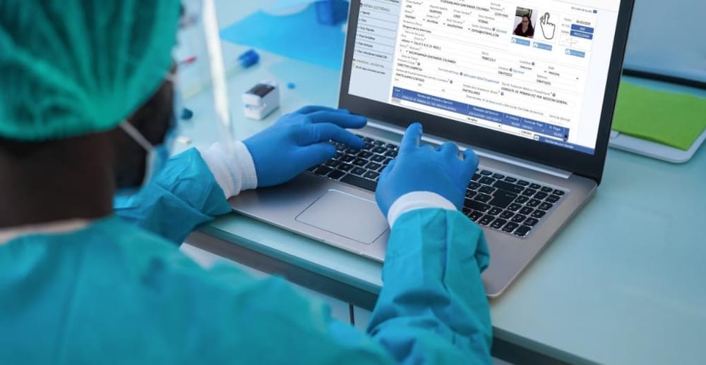 Superintendencia lanza línea de apoyo para personal de salud en Colombia imagen de la publicación