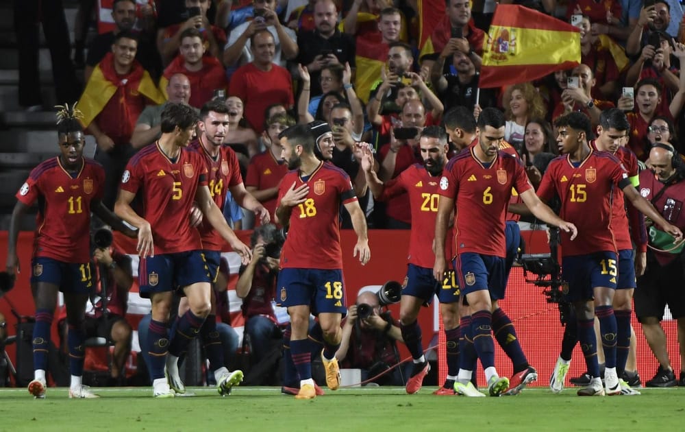 España derrota a Francia en las semifinales de la Eurocopa y está a la espera del rival para la gran final imagen de la publicación