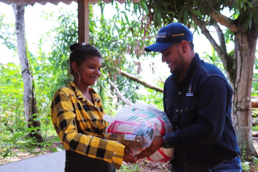 Cien familias reciben kits alimentarios de emergencia en Barrancabermeja imagen de la publicación