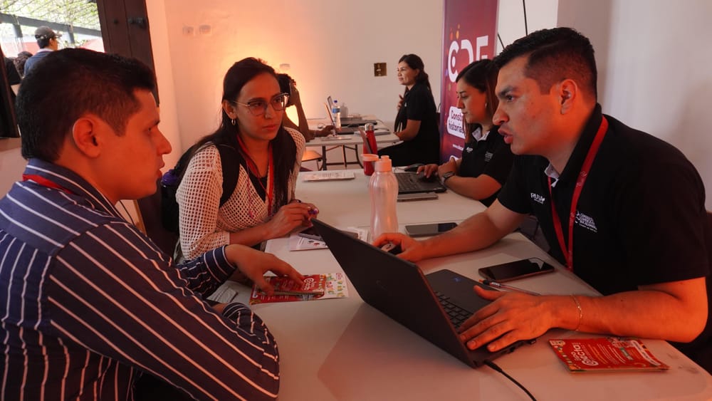 ExpoConecta impulsa la economía popular en Santander imagen de la publicación