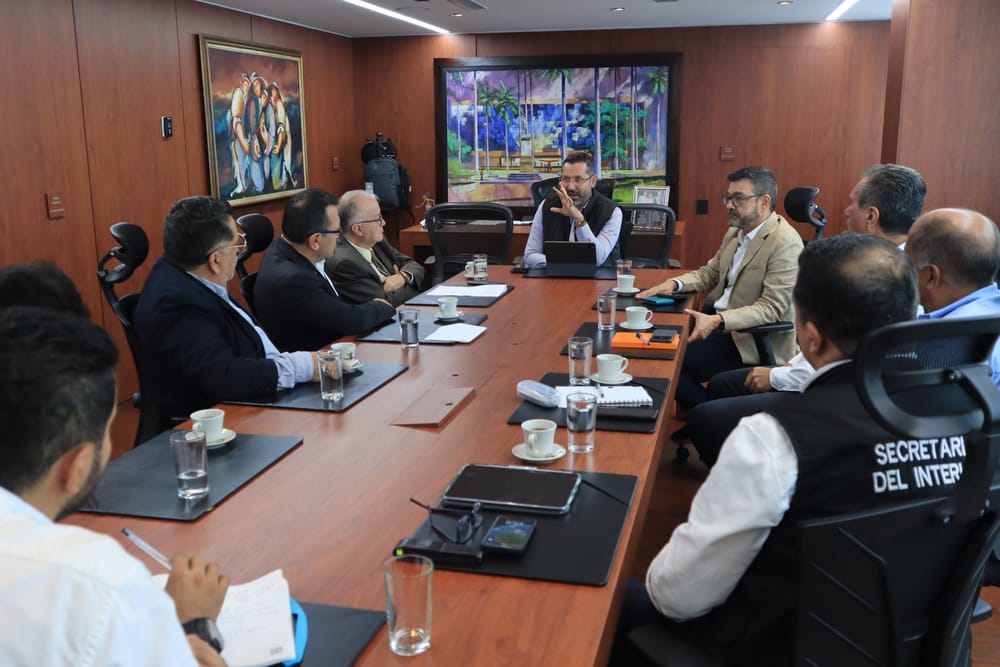 Alcalde Beltrán y Consejo Seccional de la Judicatura buscan agilizar procesos judiciales en Bucaramanga imagen de la publicación