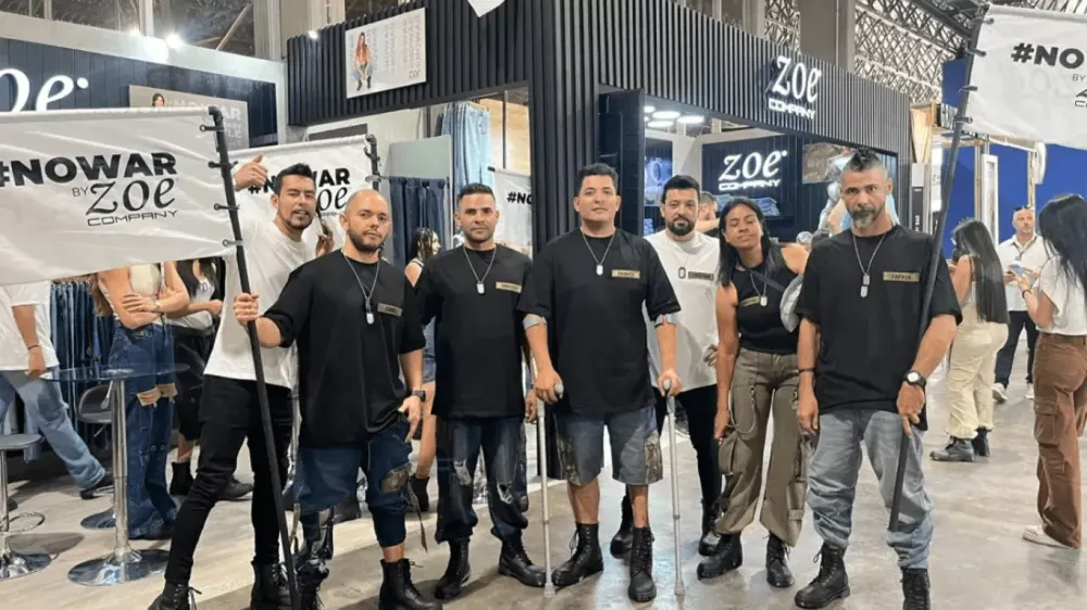 Exmilitares, excombatientes y víctimas del conflicto se unen para presentar una colección de ropa en Colombiamoda imagen de la publicación