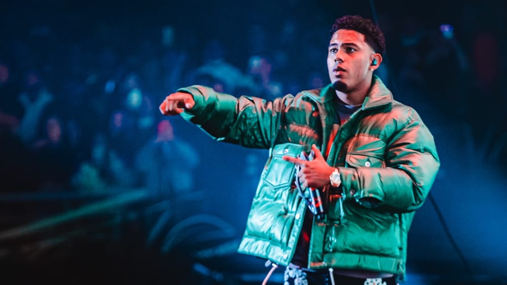 Myke Towers: el artista de los hits virales imagen de la publicación