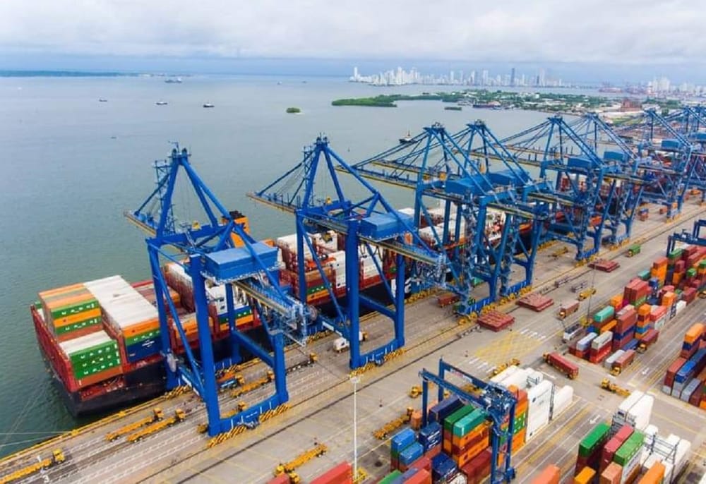 Inició exportación de servicios de empresas colombianas a África imagen de la publicación