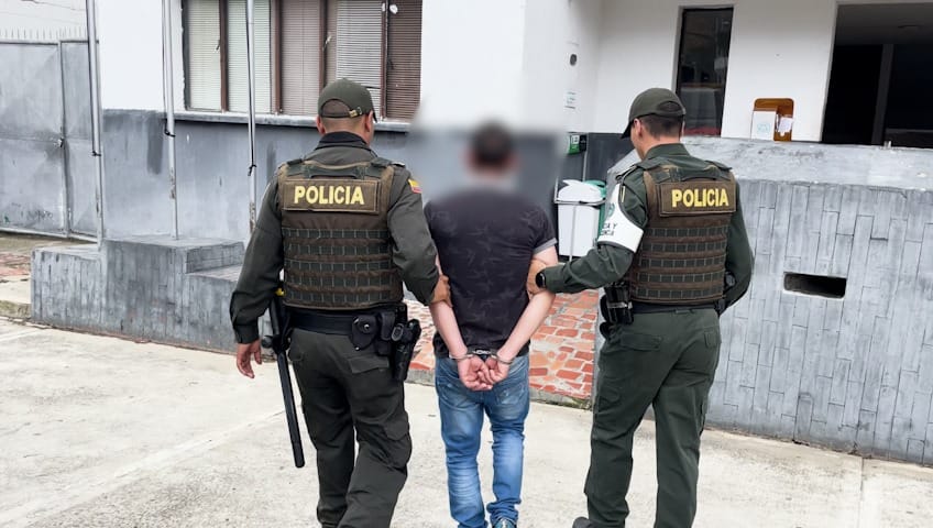 Por 'acosador de niñas' lo capturaron en Matanza imagen de la publicación