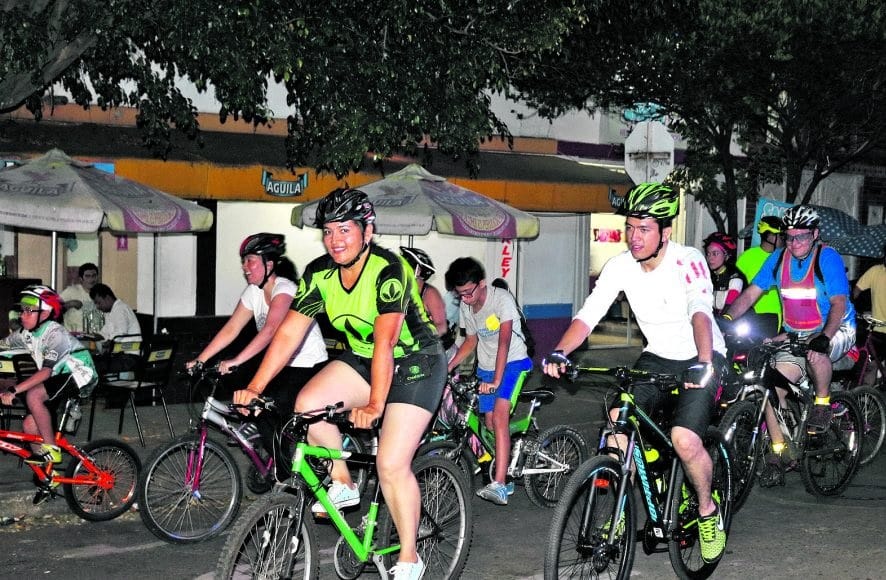 Hoy es el ciclo paseo nocturno en el Festival de la Piedecuestaneidad imagen de la publicación