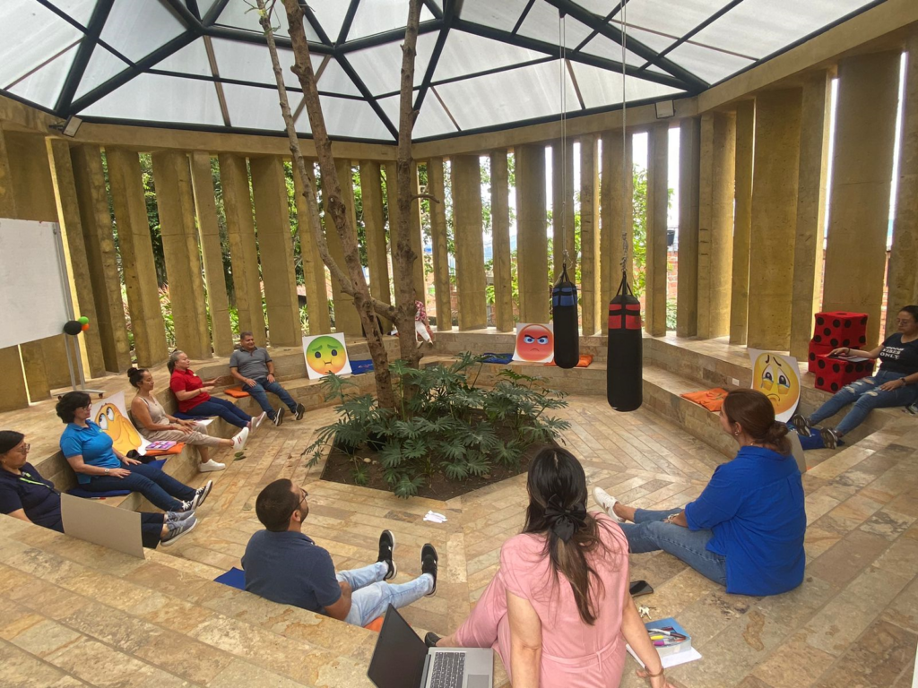 Centro de Escucha UIS ha atendido a más de 2 mil personas en 2024 imagen de la publicación