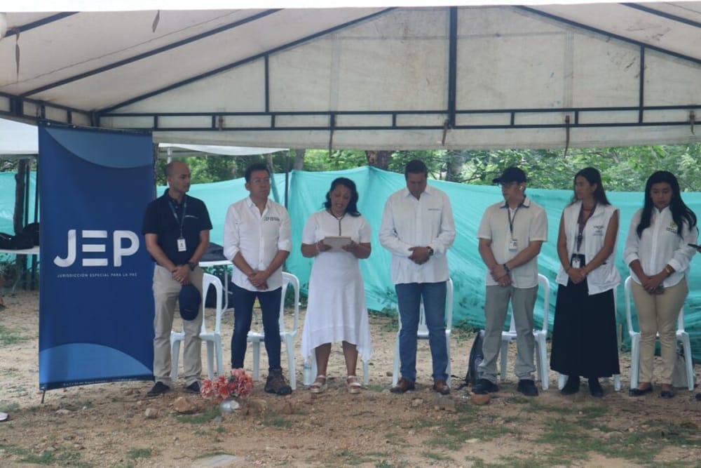 JEP y UBPD recuperan restos de presuntas víctimas de desaparición forzada en cementerio de Cesar imagen de la publicación