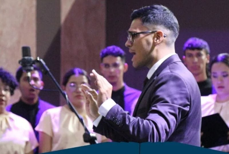 Uno de los mejores coros de Santander tiene nuevo director imagen de la publicación