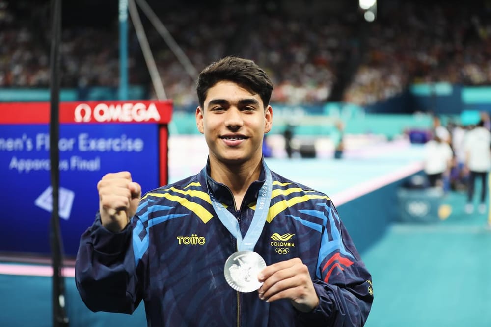 Ángel Barajas medalla de plata en Gimnasia imagen de la publicación