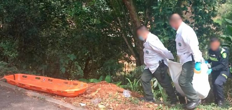 Acababan de salir de la cárcel y los mandaron para el cementerio imagen de la publicación