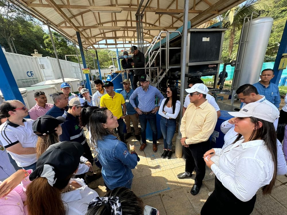 Supervisan avances en planta de tratamiento de lixiviados en El Carrasco imagen de la publicación