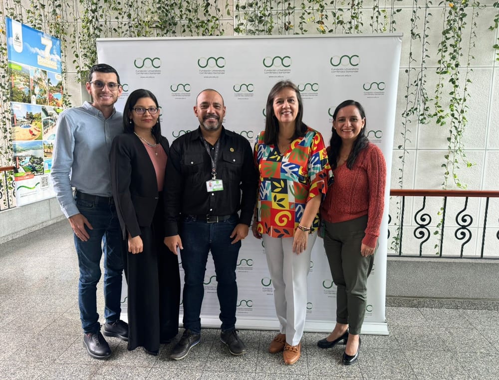 Alcaldía de Bucaramanga y la UNC otorgan becas imagen de la publicación