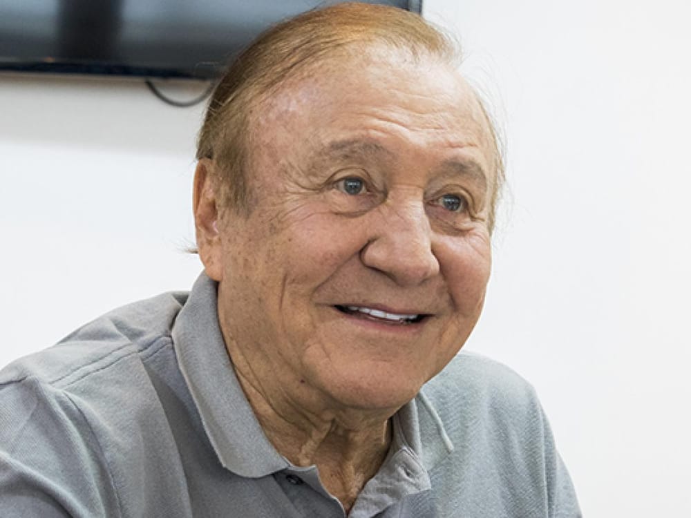 Rodolfo Hernández muestra leve mejoría, pero sigue en UCI imagen de la publicación