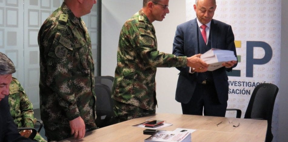 Militares admitieron ante la JEP simulación de combate para asesinar civiles imagen de la publicación