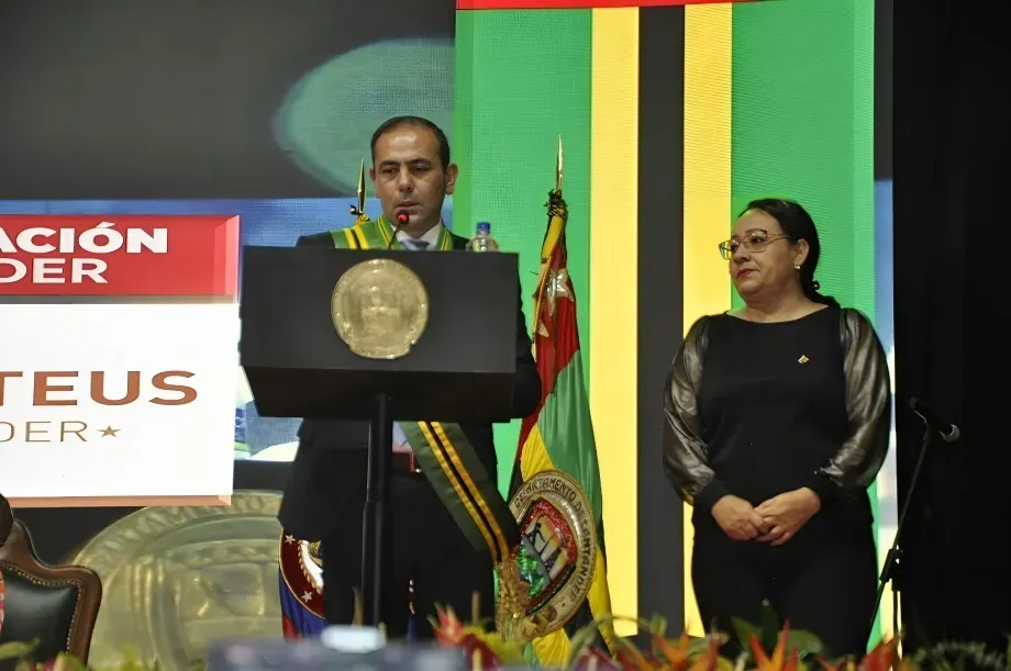 Tentadora propuesta al Gobernador Díaz Mateus imagen de la publicación