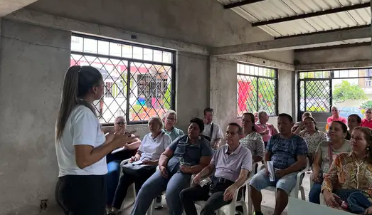 Líderes sociales fortalecen su gestión en la Ruta Comunal de Piedecuesta imagen de la publicación