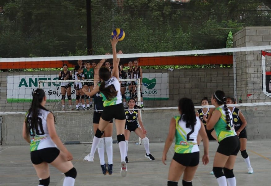 Avanzan Juegos Intercolegiados en toda Colombia imagen de la publicación