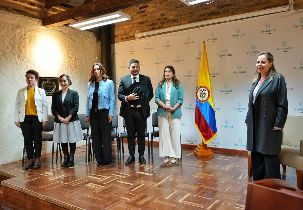 Suplen vacancias en los viceministerios de Vivienda, Agua y Saneamiento Básico imagen de la publicación