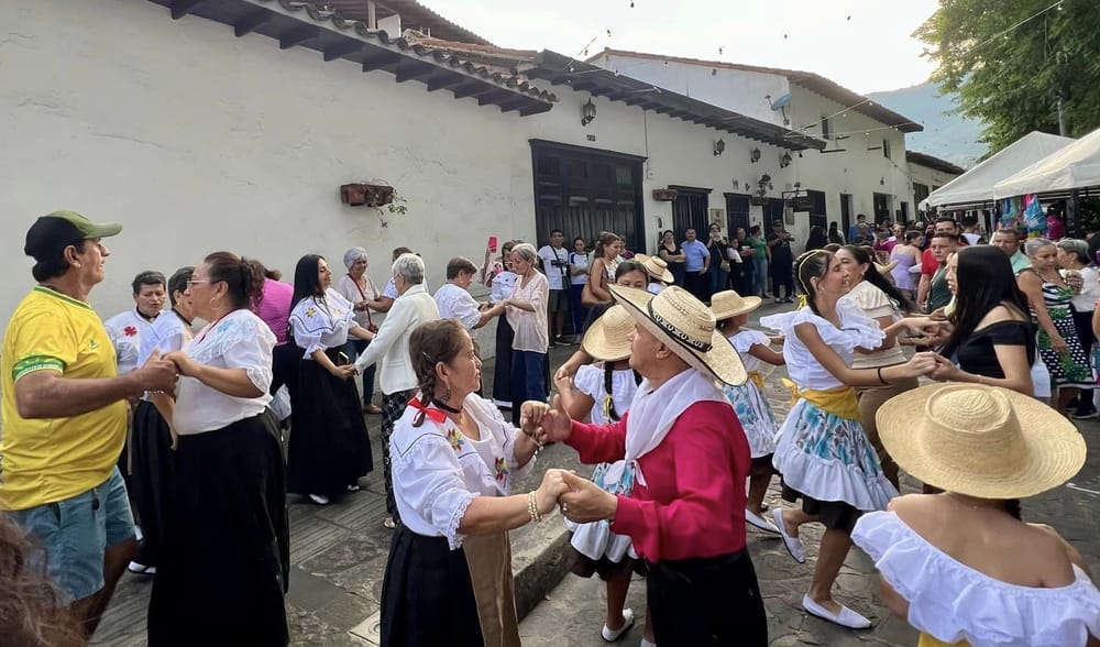 GirArt se vive en La Alameda de Girón imagen de la publicación