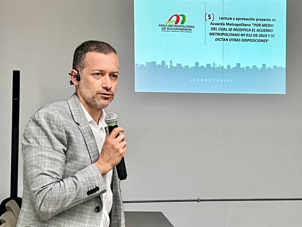 John Manuel Delgado fue nombrado como nuevo director del Área Metropolitana de Bucaramanga imagen de la publicación