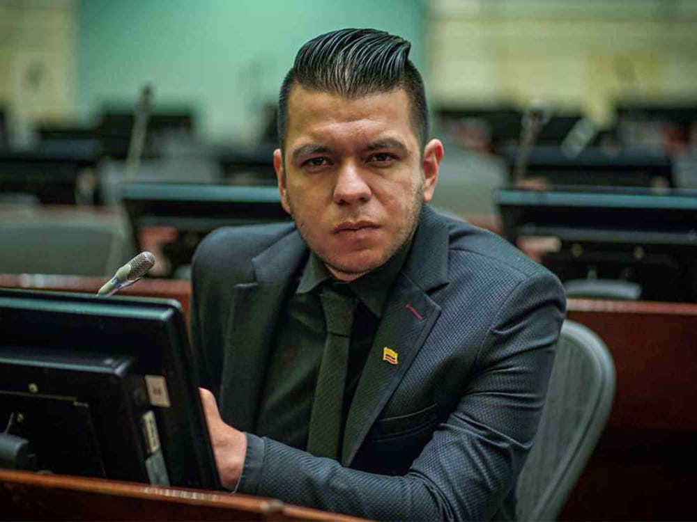 Corte Constitucional rechaza demanda de Senador Jota Pe Hernández imagen de la publicación