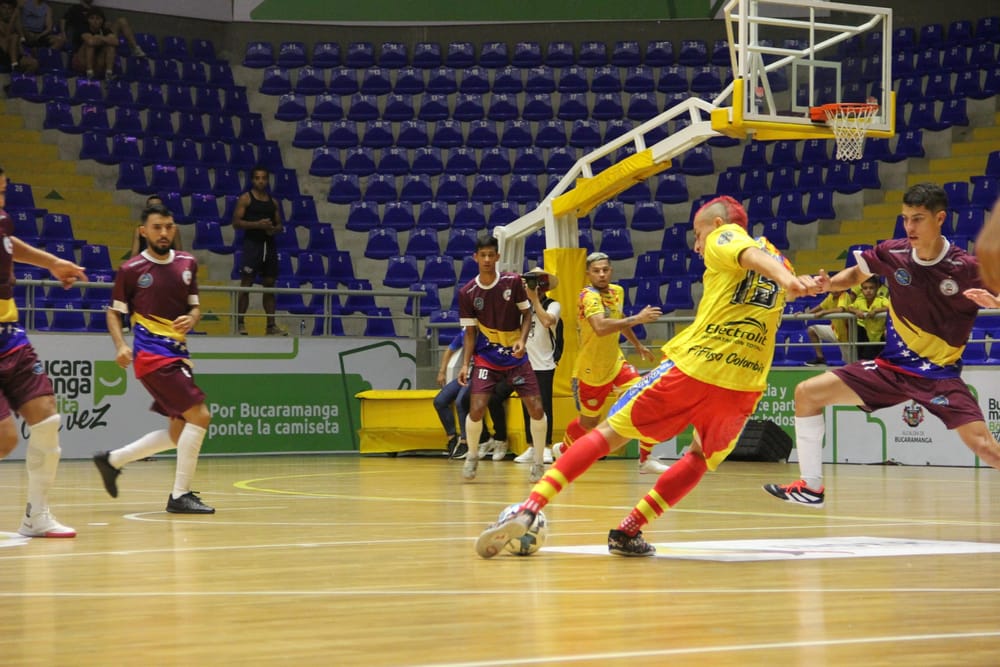 Colombia y Brasil se enfrentan en la final del Mundial de Fútbol de Salón Fifusa en Bucaramanga imagen de la publicación