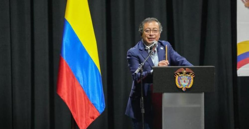 Petro reafirma su autoridad en relaciones exteriores ante el Senado imagen de la publicación