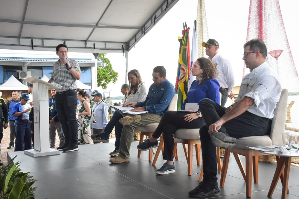 Celebran la reapertura del muelle y el terminal fluvial en Barrancabermeja imagen de la publicación