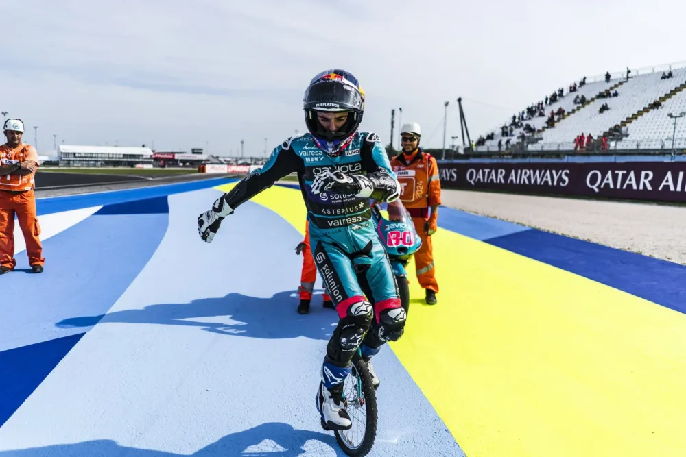 David Alonso se impone en el Gran Premio de Emilia Romaña Moto3 imagen de la publicación