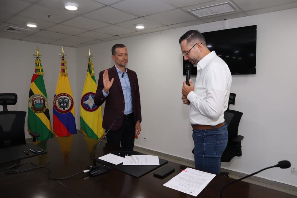 Tomó posesión nuevo director del Área Metropolitana de Bucaramanga imagen de la publicación