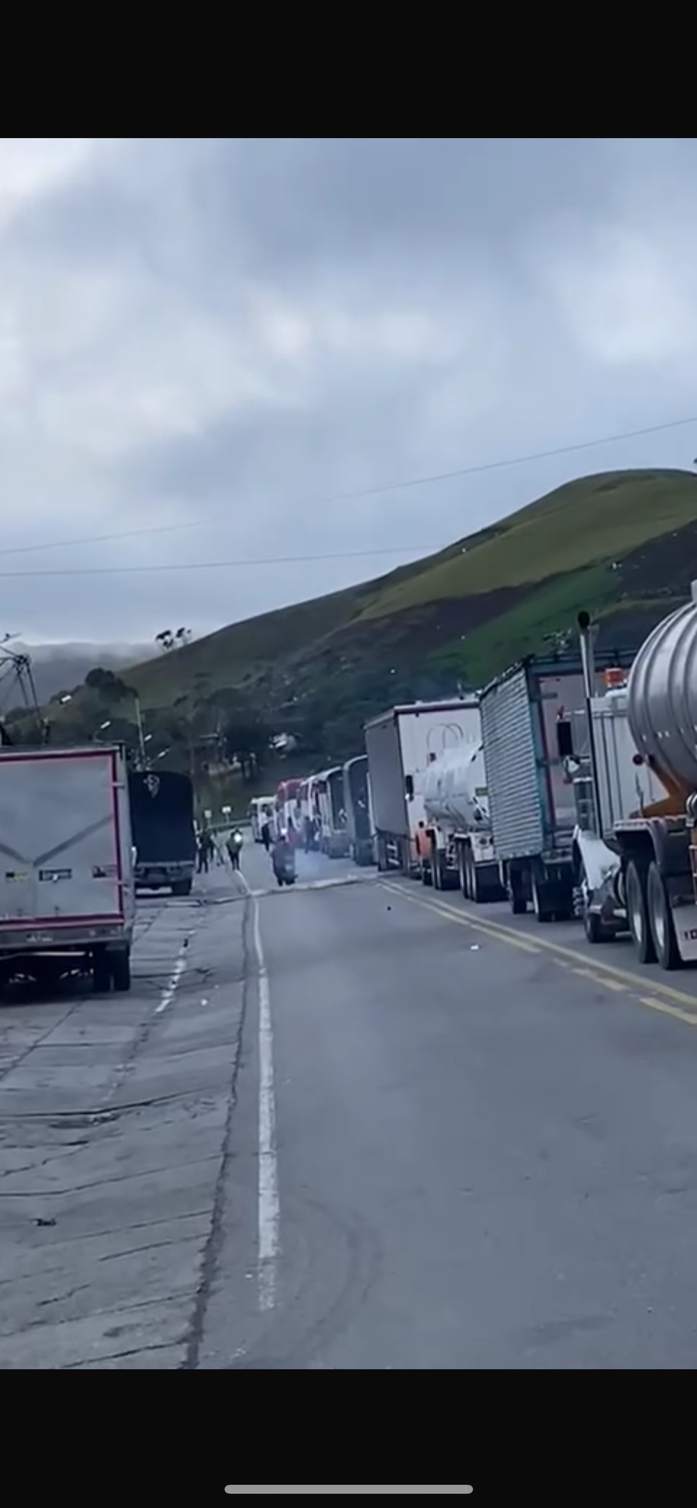 Mujer murió durante el bloqueo de transportadores en Santander imagen de la publicación