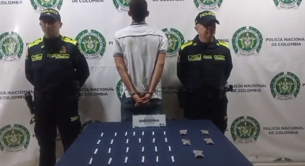 Con un dron lo sorprendieron vendiendo 'vicio' en Bucaramanga imagen de la publicación