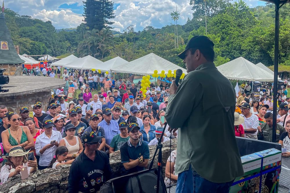 Día de la Familia: Gobernador celebró con veteranos y reservistas en Curití imagen de la publicación