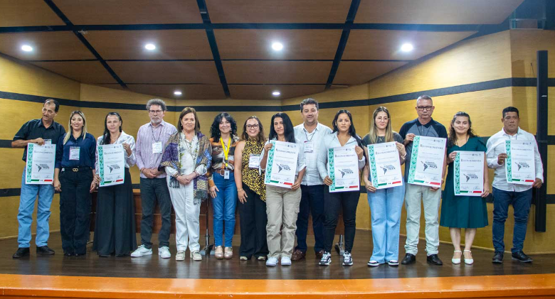 Embajada de México en Colombia honró a firmantes del Acuerdo de Paz en Ulibro 2024 imagen de la publicación