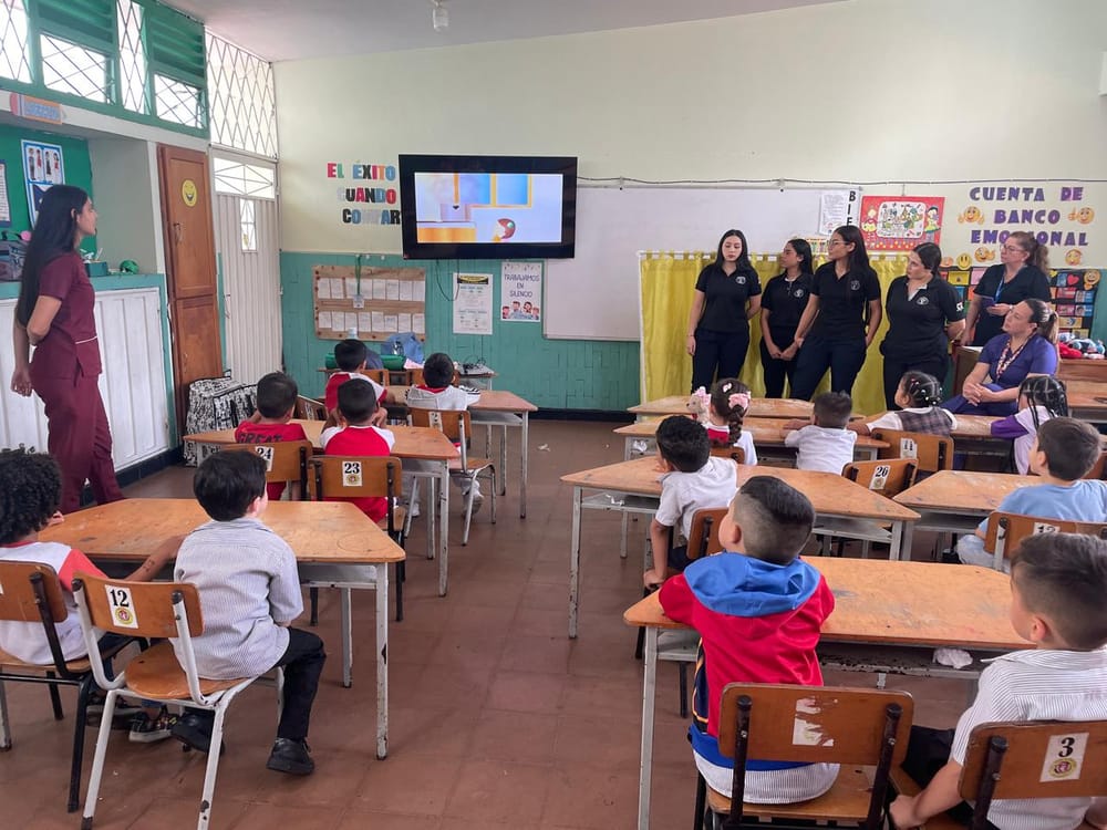 Niños de Bucaramanga aprenden prevención de quemaduras con programa educativo imagen de la publicación
